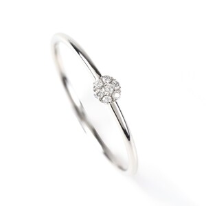 Pt900 花モチーフリング FHP-017