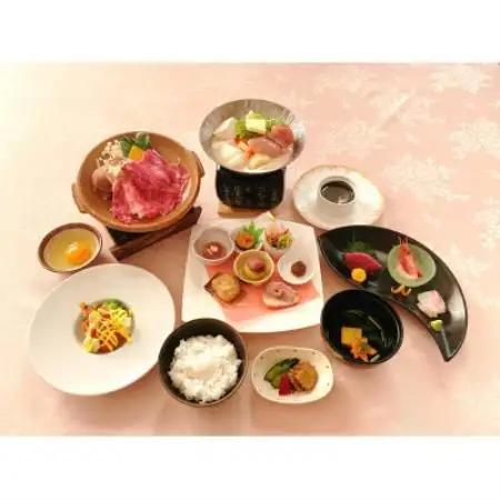 ホテルサンルーラル大潟　平日限定1泊2食付宿泊券(美食プラン)【配送不可地域：離島・沖縄県】【1737458】