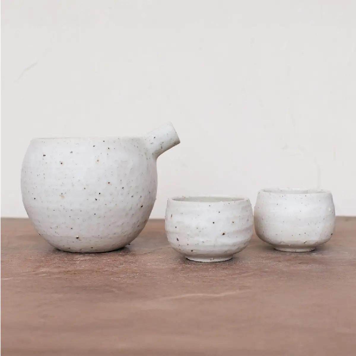 白マットの酒器セット(酒器とぐい呑み2個セット) ykt-018【1287828】
