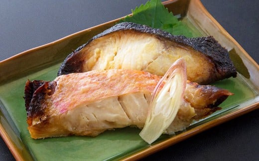 
            （改）レンジで簡単!閖上海鮮西京漬け豪華セット
          