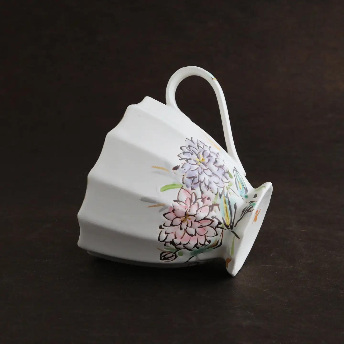【美濃焼】koyomiお花マグカップ 8月 ダリア【buzan 武山窯】食器 コーヒーカップ ティーカップ [MBA020]