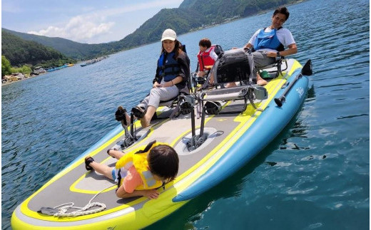 
【HOBIEカヤック】カリフォルニア生まれの新感覚ミズアソビ体験
