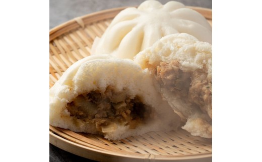 
                  肉汁溢れる 大きい 大町 豚まん 180g×9個｜惣菜 中華まん 手作り 人気 おすすめ 冷凍食品 グルメ おかず 保存食 ギフト プレゼント 送料無料 長野県 大町市 ふるさと納税
                