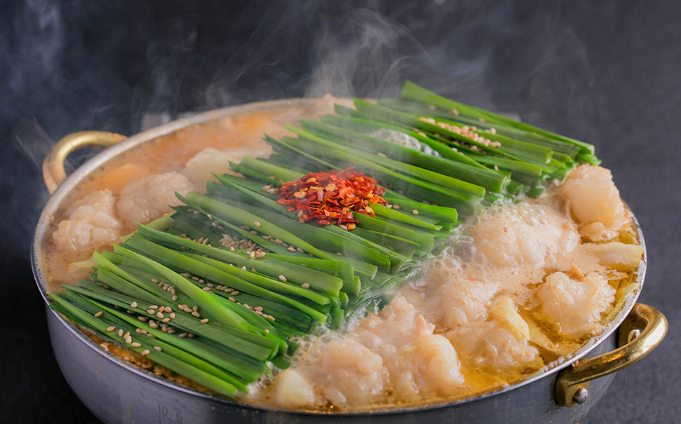 「おおやま」博多もつ鍋(みそ味/2人前) 吉富町/株式会社吉浦コーポレーション [BGAD016] 味噌味 みそ スープ モツ鍋 もつ モツ ホルモン 福岡 博多 本場 冷凍 福岡県