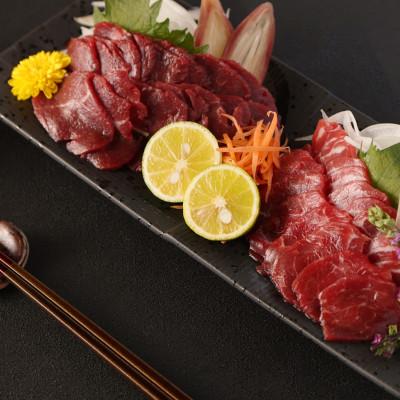 ふるさと納税 南阿蘇村 【馬刺し】熊本直送　ブロック肉　赤身200g+上霜降り(トロ)200g　合計400g(南阿蘇村) |  | 01