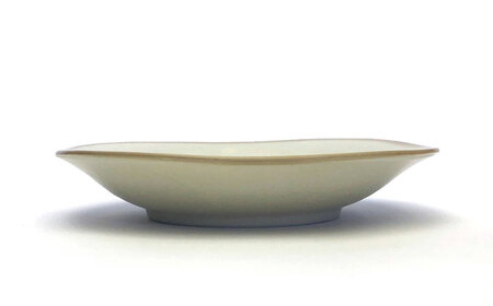 【美濃焼】淡く優しいフチドリのカレー皿 4点セット【山正各務陶器】 ナチュラル　器 北欧風 クリーム色 (490307)[MFW055]