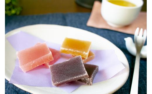紅葉屋本舗竹皮包みようかん3本セット（本煉・柚子・桜） / 羊羹 ようかん 和菓子 無添加 詰め合わせ【mmj100-2】