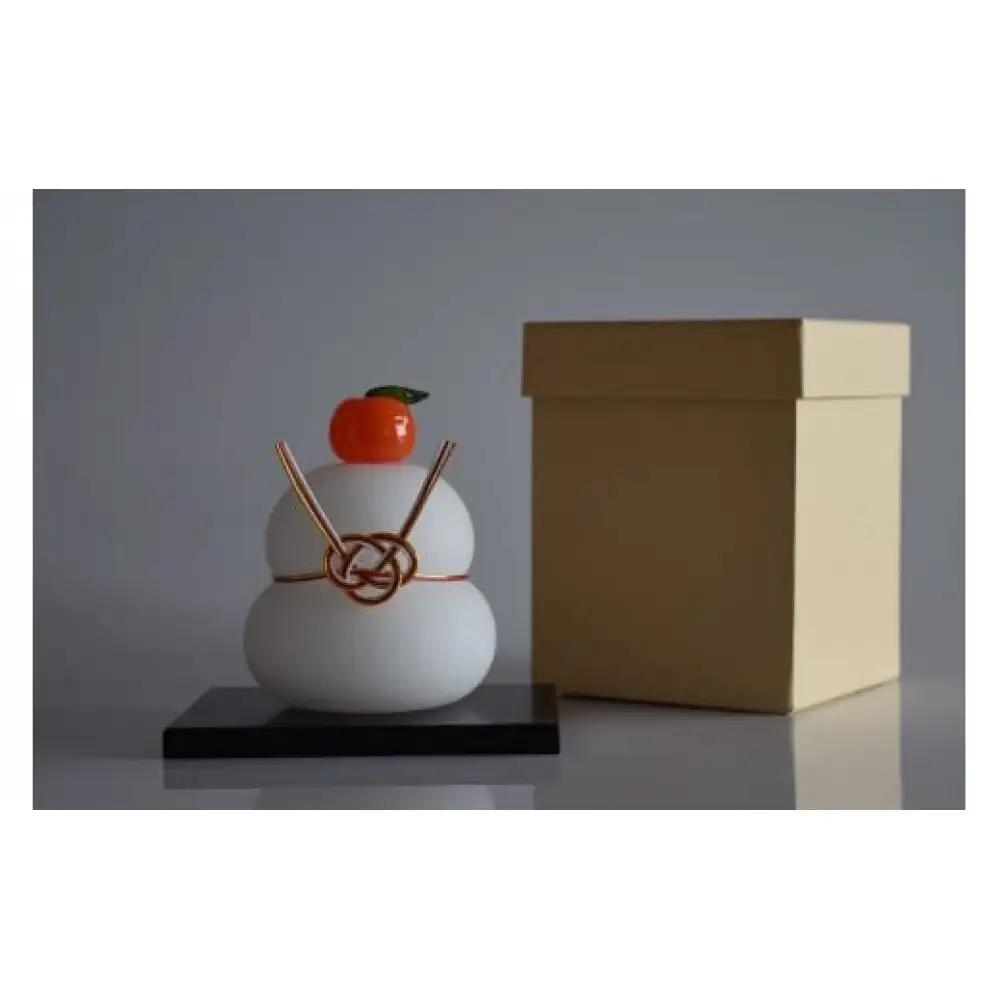 ガラスの鏡餅(黒台付き）サンドブラスト加工＜Mサイズ＞ ｜ ガラス 鏡餅