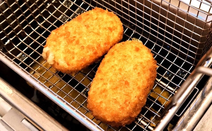 コロッケ 海ぶどうクリームコロッケ クリームコロッケ ころっけ 冷凍 揚げ物 惣菜 コロッケ 長浜 揚げるだけ 簡単 小分け