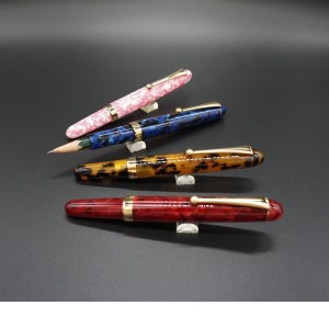 AJ-50 （赤）「大西製作所」職人手作り　ペンシルホルダー