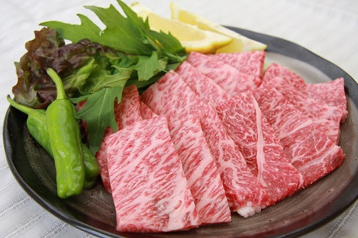 焼肉、BBQはもちろん、肉野菜炒めでも十分食べ応えがあるお肉です。