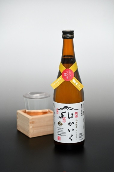 
                  特別 純米 日本酒 はかいく 720ml×2本入 セット 北海道 鷹栖町 酒造好適米「きたしずく」 地酒 日本酒
                