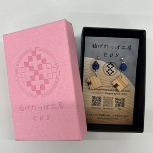 【曲げわっぱアクセサリー】スクエアタイプ　ピアス真鍮タイプ　【65P6023】