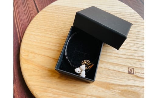 オオバナノエンレイソウのネックレス(R4-Ⅱ37)