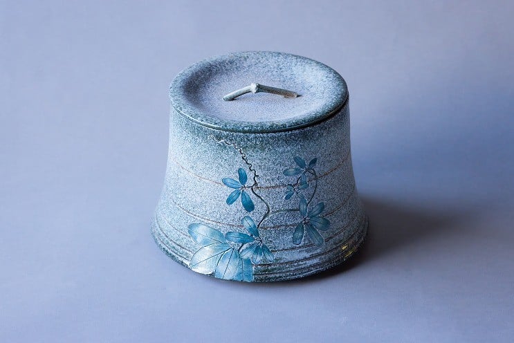 
            23-202　網田蒼土窯　木通文水差　共箱　熊本県伝統的工芸品
          