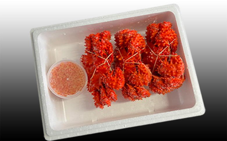 花咲かに300g前後～450g前後×3尾・いくら醤油漬け100g×1Pセット B-30012