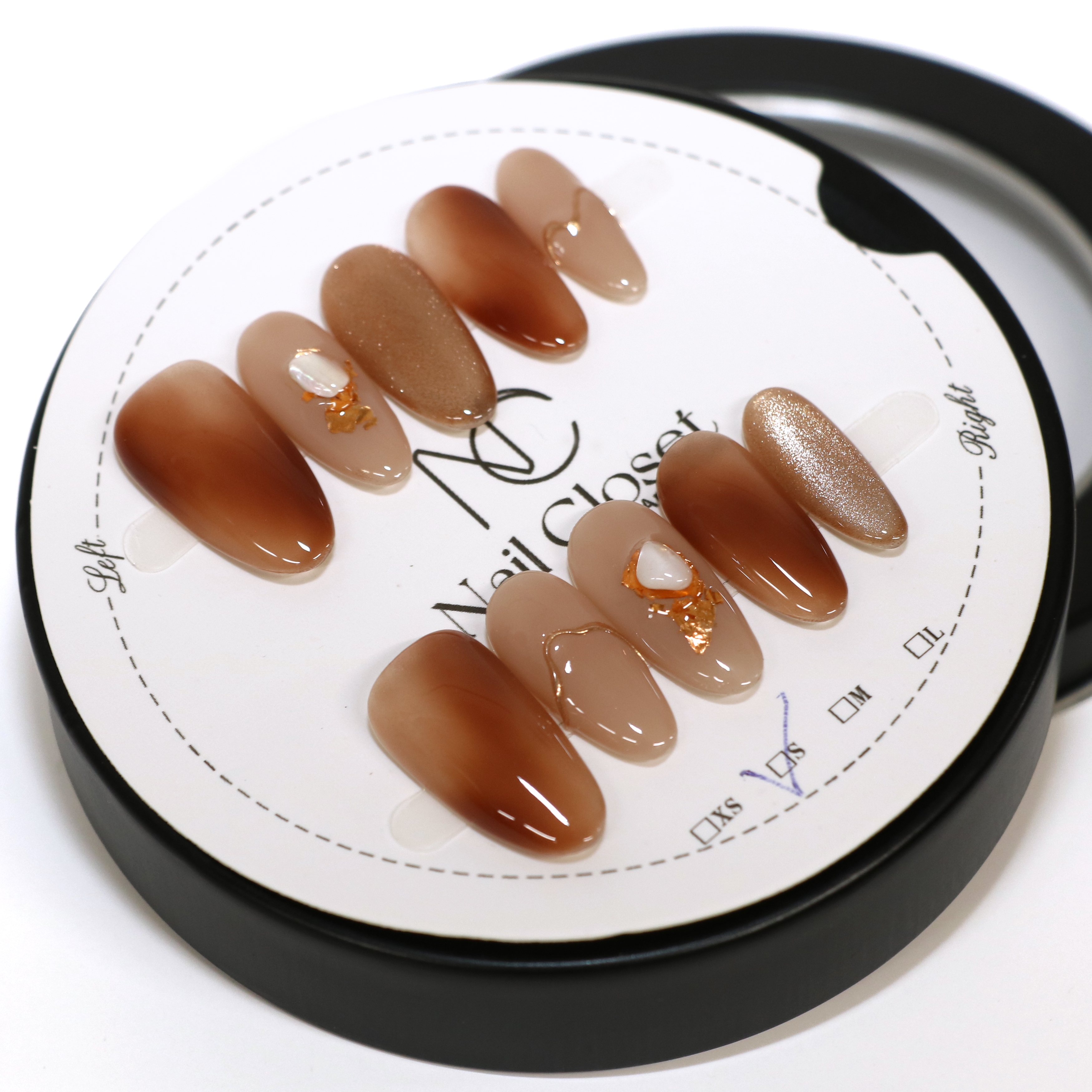 
            ネイルチップ　ロング【琥珀の雫】Lサイズ　Antellijan大宮ネイルサロンのハンドメイド　L1-L　【11100-2161】
          