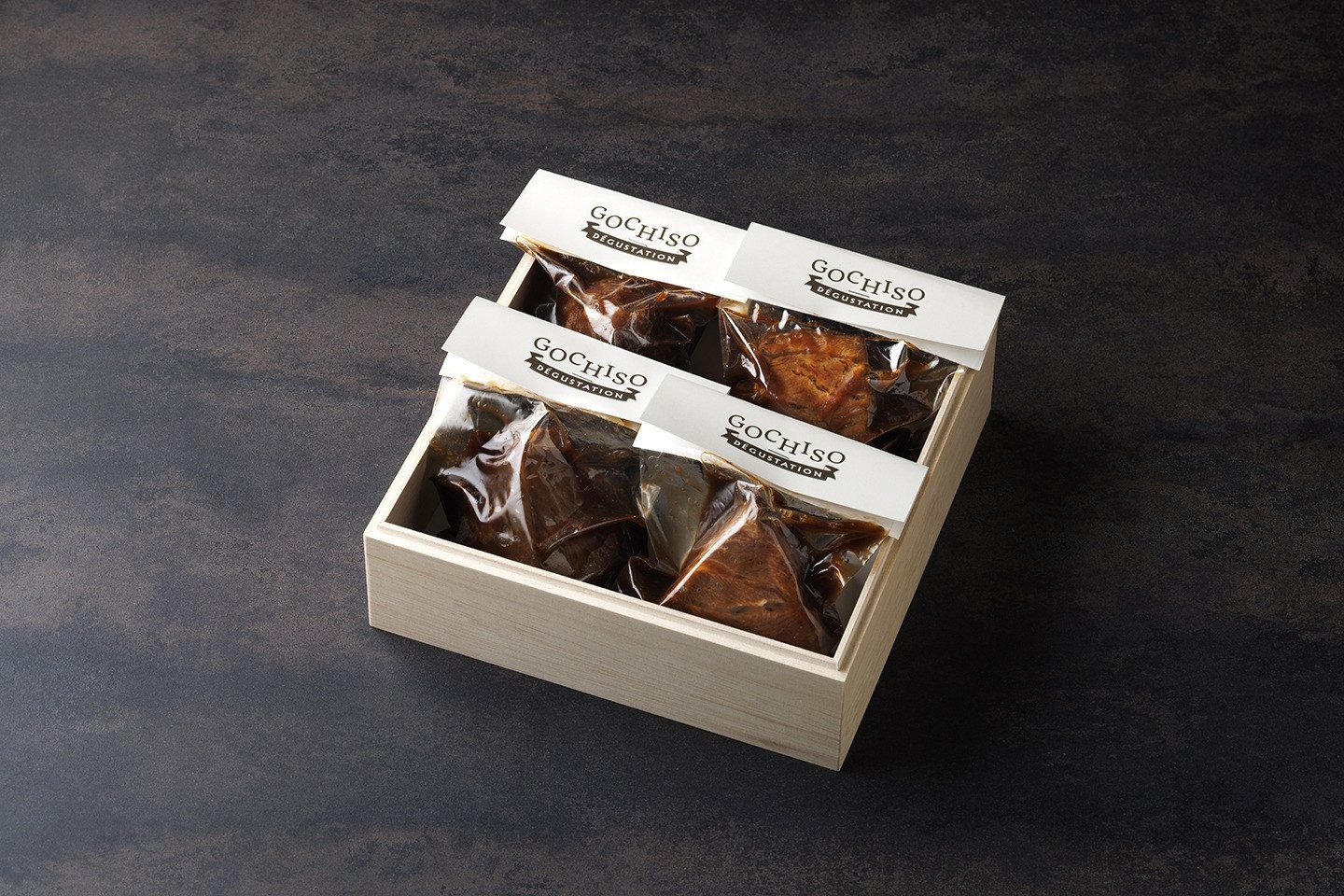 【DEGUSTATION】フレンチレストランが作る「和牛頬肉の赤ワイン煮」セット