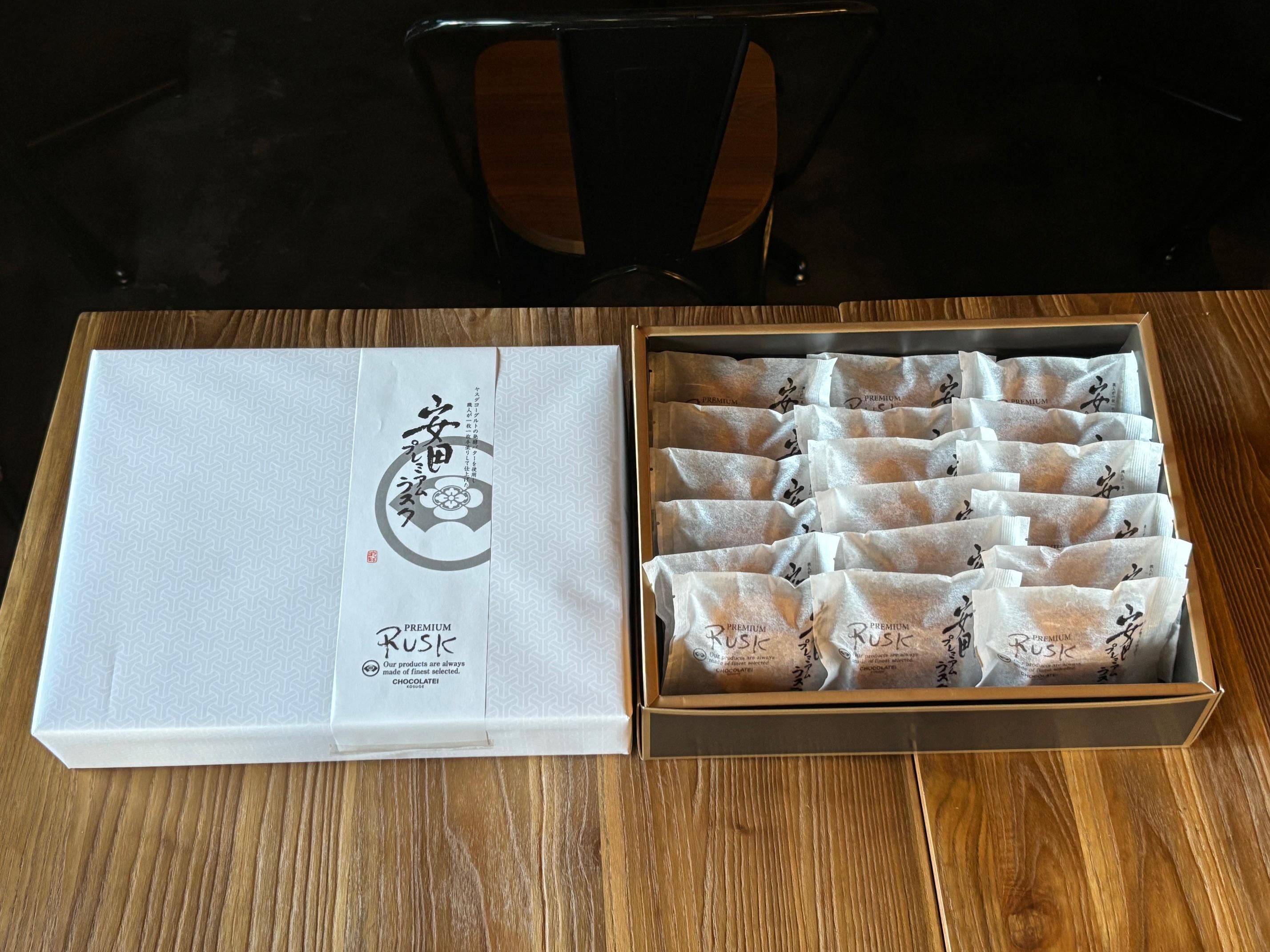 しょこら亭 安田プレミアムラスク 2枚×18袋×4セット お菓子 菓子 スイーツ 贈答 1Z12064