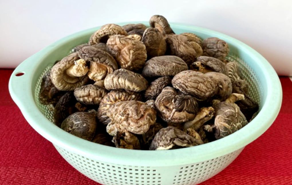 015-695x1 山盛り うまみだけ どんこ椎茸 400g 椎茸 きのこ 茸