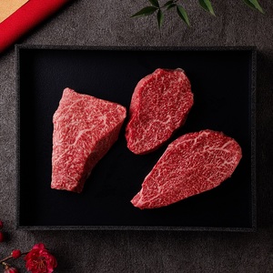 【和牛セレブ】神戸牛モモステーキ300g（100g前後×3枚） / 神戸ビーフ BBQ 牛肉 ステーキ 冷凍 ブランド牛 兵庫県 小野市