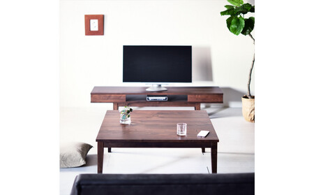 【シンプルモダンな家具のお部屋に】 シャープなデザインのＮＯ１センターテーブル120×120 ウォールナット ローテーブル 無垢材 国産 大川家具