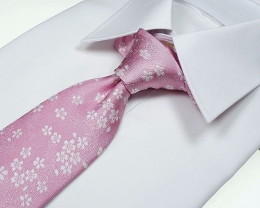 郡内織物「富士桜工房」シルクネクタイ 桜花  桜色