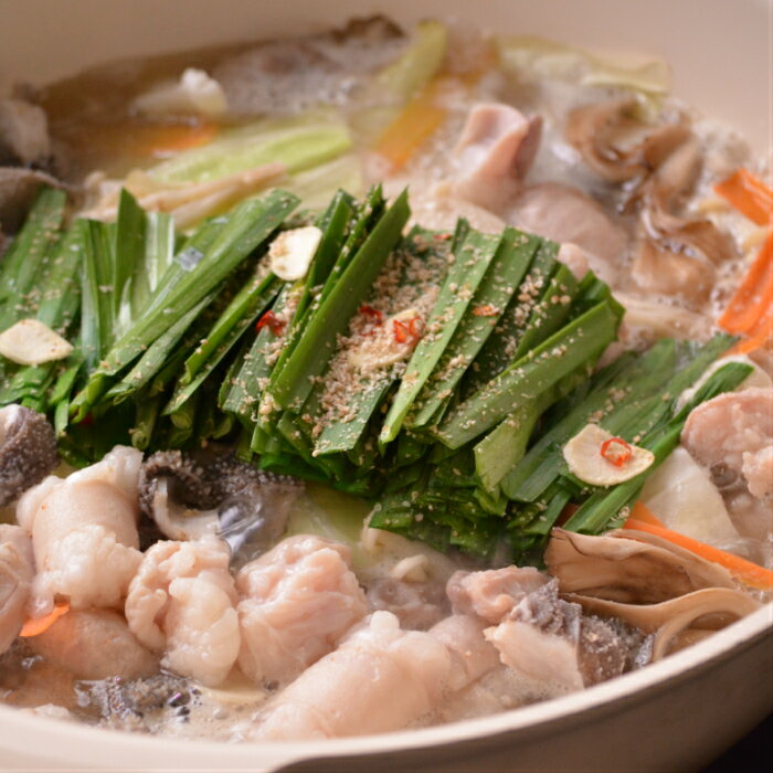 【ふるさと納税】 簡単 もつ鍋 スープ みそ 味噌 牛骨 醤油 チゲ 2人前 4人前 6人前 鳥取県産 牛もつ セット | 国産 和牛 肉 厳選 送料無料 ギフト