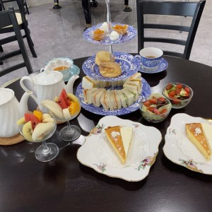 体験型本格英国式アフタヌーンティーペアチケット(紅茶コーディネーターによるミニレッスン付き)【017-0001】券 マナー レッスン 2名 数量限定 送料無料