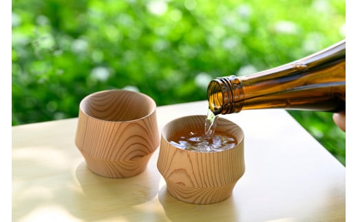 新潟県産杉のぐい呑み「樹盃 Sugi」2個入り《1個のサイズ：Φ65×H50~52mm》加茂市 朝倉家具