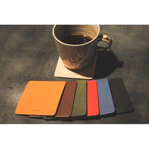 【minca】栃木レザーのコースター4枚セット  自宅、オフィス、キャンプシーンでのカフェタイムに/ブルー　667【日用品 人気 おすすめ 】