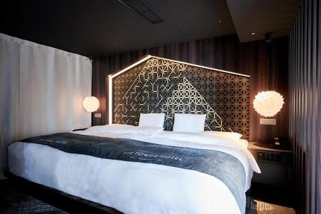 世界初!電波塔に泊まれる「THE TOWER HOTEL NAGOYA」     スイートルーム ペア宿泊券(1泊朝食付)