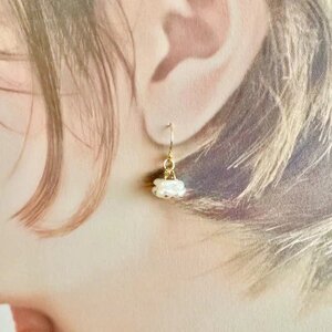 淡水パール (真珠) フックピアス (Silver925 18KGP仕上げ) ／ Maco アクセサリー シルバー ヘアライン加工 プレゼント 奈良県 田原本町