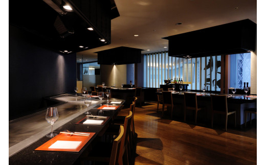 
【鉄板焼　北野（ＡＮＡクラウンプラザホテル神戸）】ペアランチ食事券
