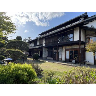 ふるさと納税 東御市 【ゼロ磁場の児玉邸】メルロー(赤ワイン)飲み比べ2本セット |  | 02