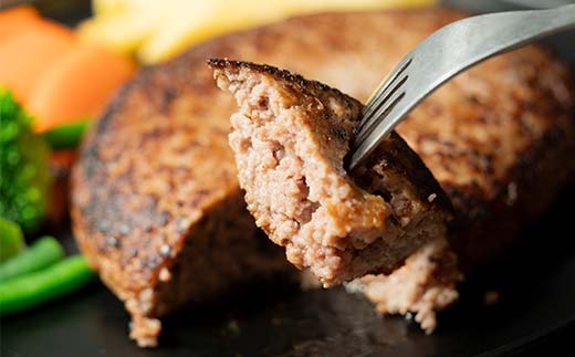 北海道産手作りおっきなジューシーハンバーグ 大きめお肉入り 400g ×4パック 無添加 ハンバーグ 肉 牛肉 豚肉 おかず 弁当 F4F-8543