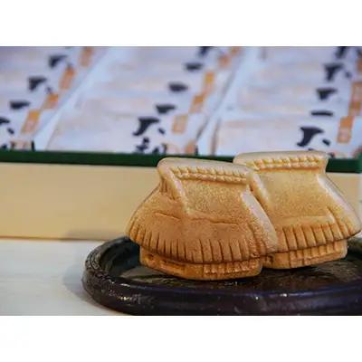 大和野（最中） ／モナカ 和菓子 小豆 奈良県  /// モナカ 和菓子 国産 食品 お菓子 茶菓子 最中 もなか あんこ 餡 北海道産 十勝産 老舗 お彼岸 お盆 正月 手土産 帰省 贈答 贈り物 プレゼント おみやげ 老舗 奈良県 広陵町