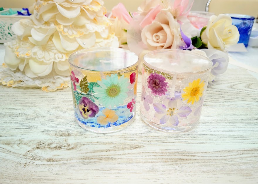 新宿フラワークラフト体験工房 可愛い押し花でお花見キャンドル作り