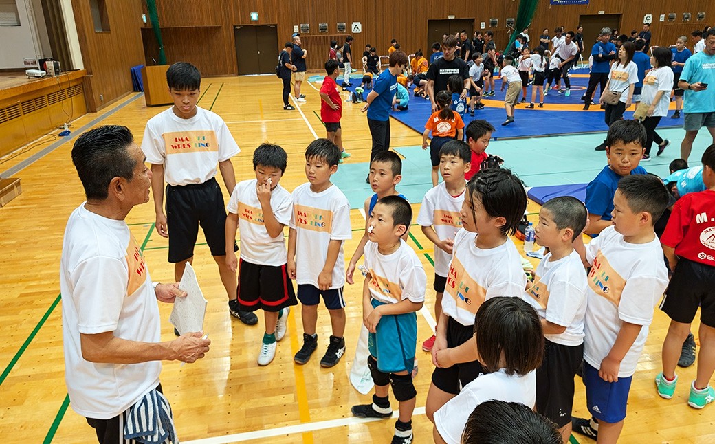 
            【返礼品なし】 今治工業高校 魅Can部 （レスリング部、繊維デザイン部）への応援寄附 （975）
          