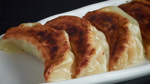 桜川 ゆず餃子 本格 中華 冷凍 餃子 オリジナル ギョウザ 焼餃子 セット お取り寄せ 手包み おつまみ おかず [BK005sa]