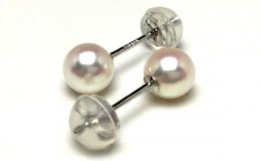 真珠 ピアス アクセサリー パール 5ミリ ～ 5.5ミリ Pt900 プラチナ アコヤ真珠 伊勢 志摩 伊勢志摩 冠婚葬祭 慶事 弔事 結婚式 入学式 卒業式 ギフト フォーマル カジュアル 誕生石