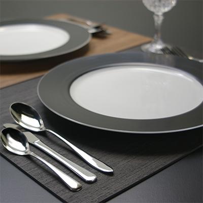 ふるさと納税 海南市 和歌山県海南市 バスク ランチョンマット ブラウン 2枚組 おしゃれな木目調のランチョンマット |  | 03