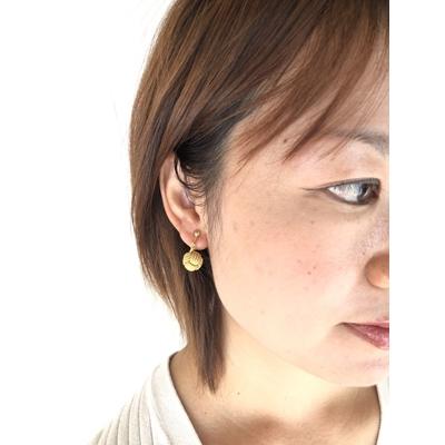 ふるさと納税 伊賀市 (組紐)イヤリング　モンキー　金