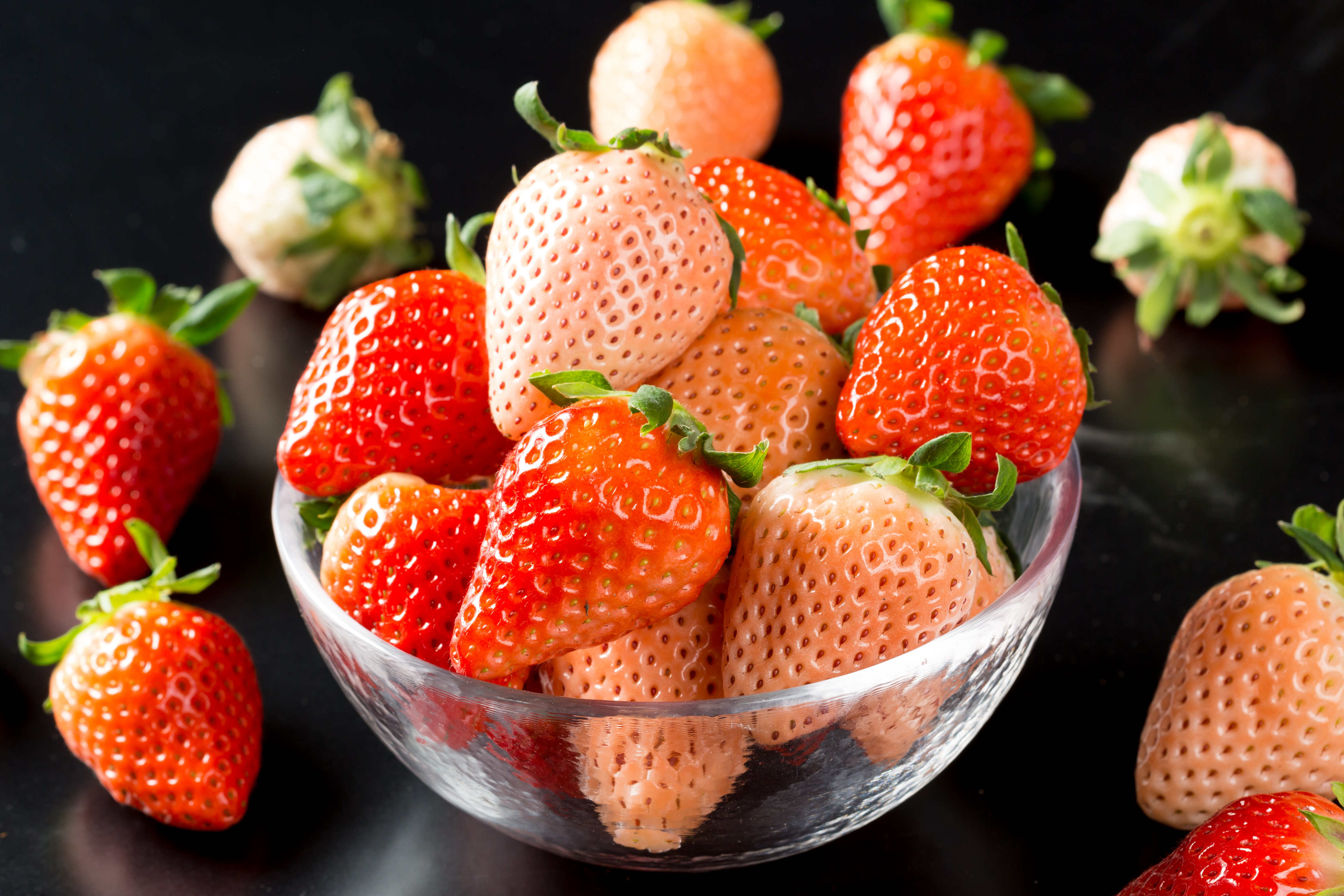 
                  【セット】岸川農園のいちご「さがほのか＆淡雪」各2P
                