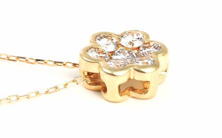 セブンダイヤペンダント 0.30CT　Ｐ6111DI-Y　イエローゴールド