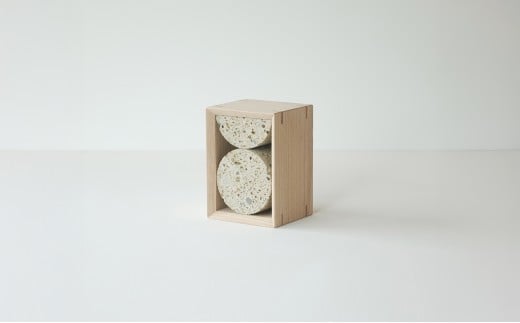 
            【カラー選択可能 ナチュラル/ブラック】センダイフォルム ブックエンド02【雑貨 日用品 文房具 ブックエンド インテリア デザイン 収納 オフィス 家庭 書斎 整理 整頓 モダン シンプル コンパクト 人気 便利 プレゼント ギフト 机上 知的 文房具 用品ステーショナリー】
          