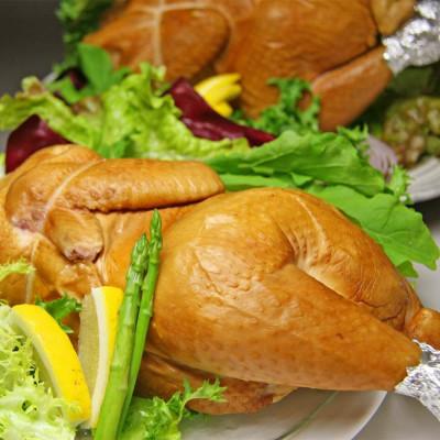ふるさと納税 つくば市 筑波ハム 燻鶏半身 850g 鶏肉 燻製 スモークチキン クリスマスチキン【離島・沖縄配送不可】 |  | 02