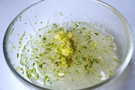 〈先行予約受付中〉「だし」で食べるところてん（ぶしゅかん＋生姜つき）