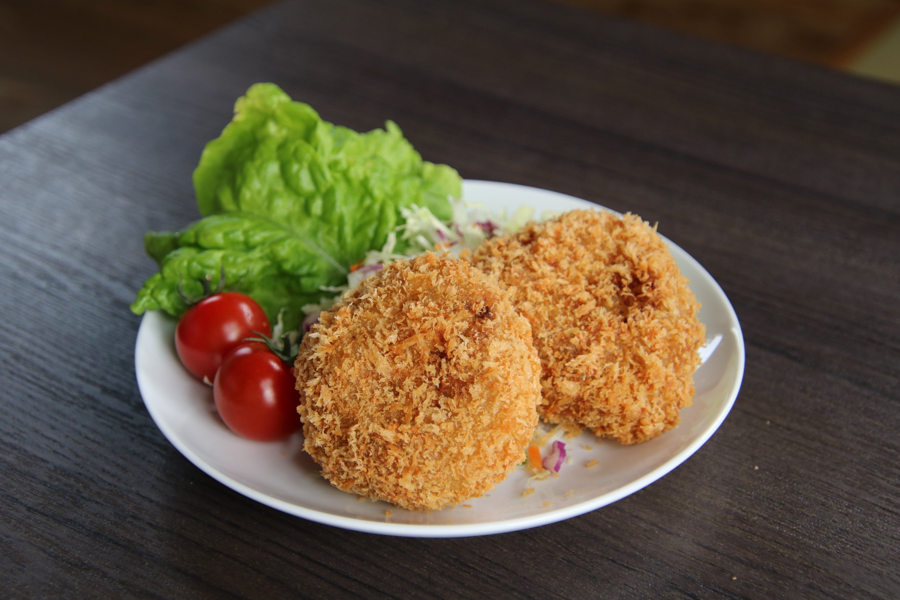 
            佐賀産和牛コロッケ12個 216-J1784
          