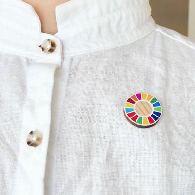 ふるさと納税 小国町 【阿蘇小国杉】木製SDGsバッジセット(ピンバッジ/マグネットバッジ各2個ずつ) |  | 03